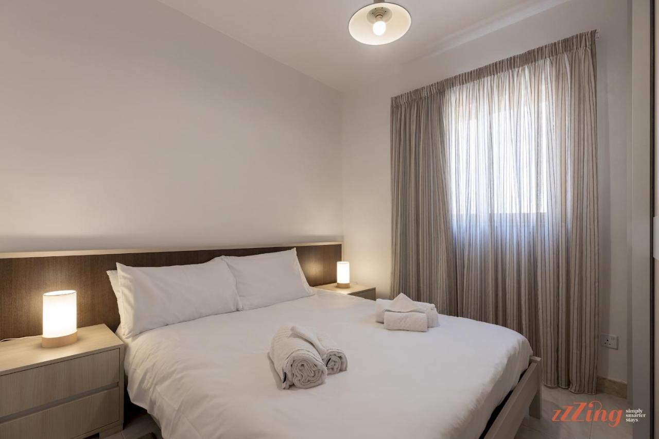 Seaview 2 Bedroom Is-Sellum